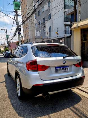 BMW-X1-2010