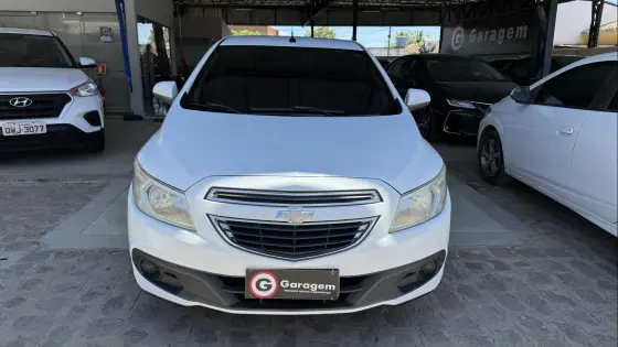 CHEVROLET ONIX 1.0 MPFI LT 8V FLEX 4P MANUAL CHEVROLET ONIX 1.0 MPFI LT 8V FLEX 4P MANUAL
