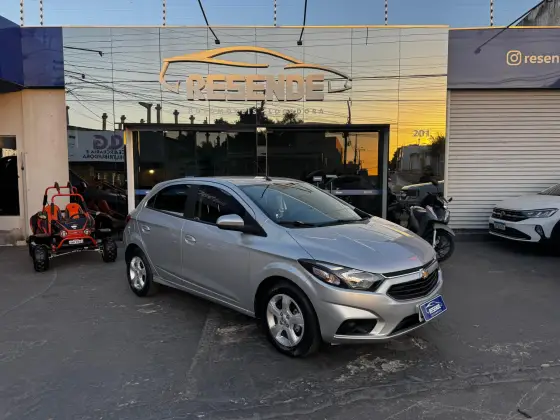 CHEVROLET ONIX 1.4 MPFI LT 8V FLEX 4P AUTOMÁTICO
