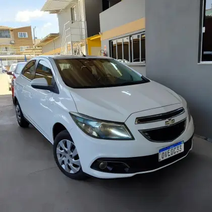 CHEVROLET ONIX 1.4 MPFI LT 8V FLEX 4P MANUAL