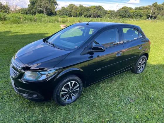 CHEVROLET ONIX 1.4 MPFI LTZ 8V FLEX 4P MANUAL