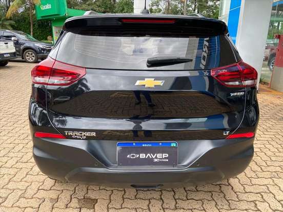 CHEVROLET-TRACKER-2022