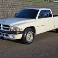 DODGE DAKOTA 5.2 R/T 4X2 CE V8 16V GASOLINA 2P AUTOMÁTICO DODGE DAKOTA 5.2 R/T 4X2 CE V8 16V GASOLINA 2P AUTOMÁTICO