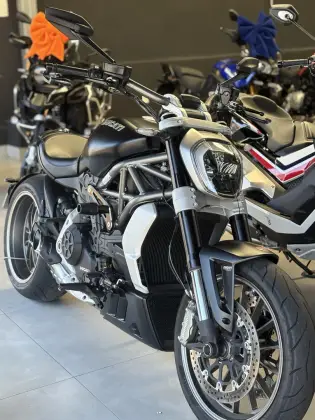 DUCATI XDIAVEL 