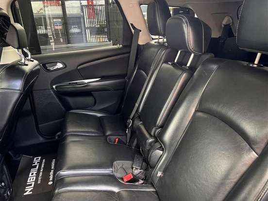 FIAT-FREEMONT-2.4 PRECISION 16V GASOLINA 4P AUTOMÁTICO FIAT-FREEMONT-2014