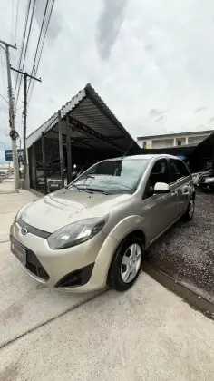 FORD FIESTA 1.0 ROCAM HATCH 8V FLEX 4P MANUAL
