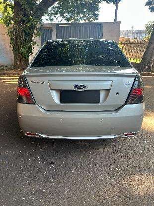 FORD-FIESTA-2012