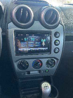 FORD-FIESTA-2012