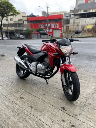 HONDA CB 300R 