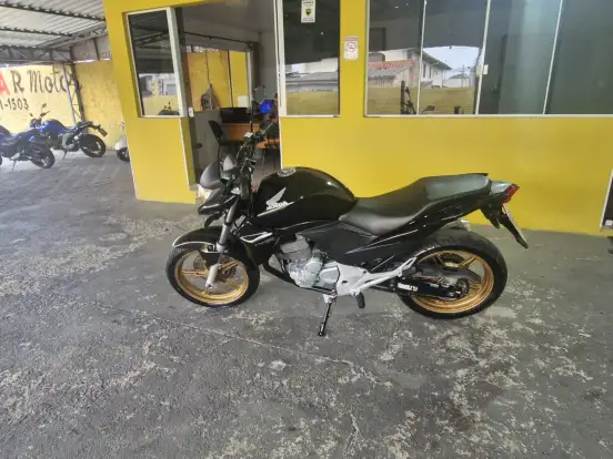 HONDA-CB 300R-2015