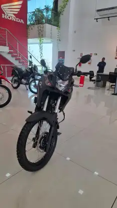 HONDA-XRE 300 SAHARA-2025