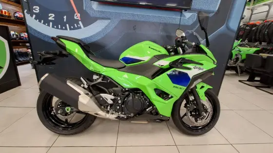 KAWASAKI NINJA 500 SE KAWASAKI NINJA 500 SE