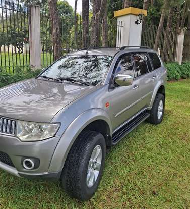 MITSUBISHI-PAJERO DAKAR-2011