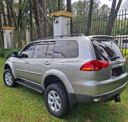 MITSUBISHI-PAJERO DAKAR-2011