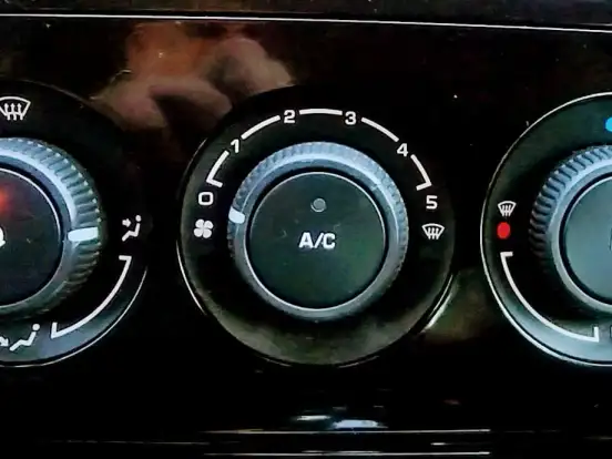 PEUGEOT-408-1.6 BUSINESS 16V TURBO FLEX 4P AUTOMÁTICO PEUGEOT-408-2018