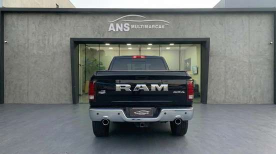 RAM-CLASSIC-5.7 V8 GASOLINA LARAMIE CD 4X4 AUTOMÁTICO RAM-CLASSIC-2022