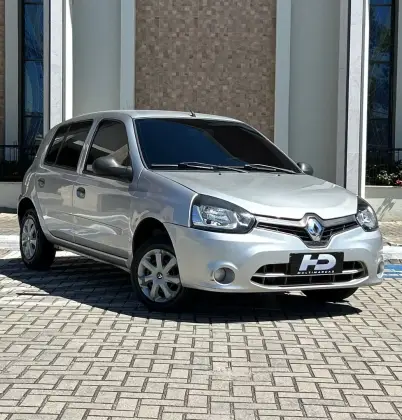 RENAULT CLIO 1.0 EXPRESSION 16V FLEX 4P MANUAL RENAULT CLIO 1.0 EXPRESSION 16V FLEX 4P MANUAL