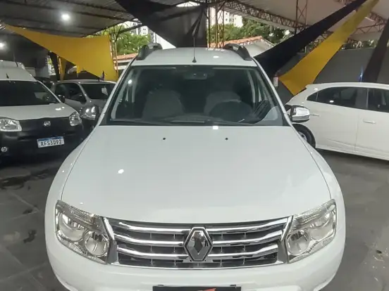 RENAULT-DUSTER-2.0 DYNAMIQUE 4X2 16V FLEX 4P AUTOMÁTICO RENAULT-DUSTER-2015