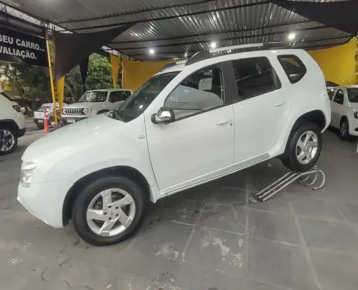 RENAULT-DUSTER-2015