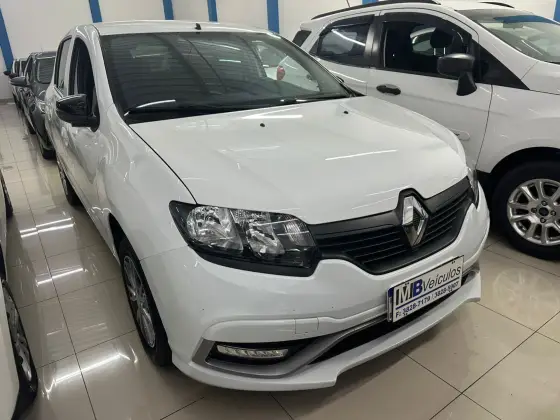 RENAULT SANDERO 1.0 12V SCE FLEX S EDITION MANUAL RENAULT SANDERO 1.0 12V SCE FLEX S EDITION MANUAL