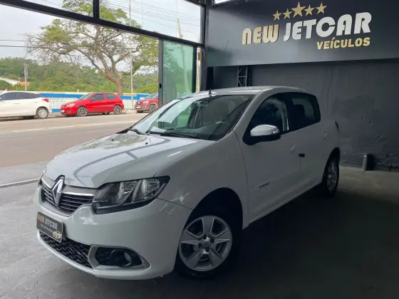 RENAULT SANDERO 1.6 DYNAMIQUE 8V FLEX 4P AUTOMATIZADO