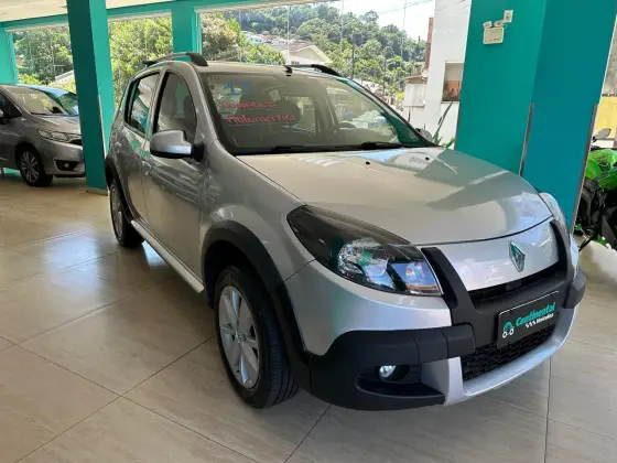 RENAULT SANDERO 1.6 STEPWAY 16V FLEX 4P AUTOMÁTICO RENAULT SANDERO 1.6 STEPWAY 16V FLEX 4P AUTOMÁTICO