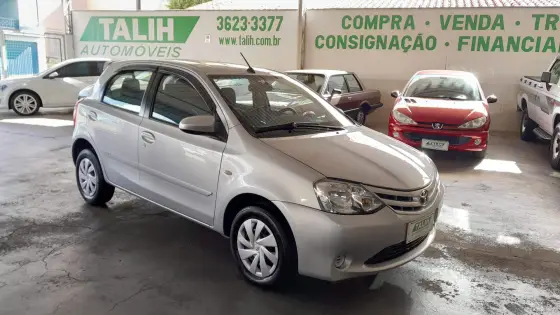 TOYOTA ETIOS 1.5 XS 16V FLEX 4P AUTOMÁTICO