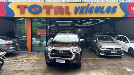 TOYOTA HILUX 2.8 D-4D TURBO DIESEL CD SRX 4X4 AUTOMÁTICO TOYOTA HILUX 2.8 D-4D TURBO DIESEL CD SRX 4X4 AUTOMÁTICO