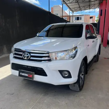 TOYOTA HILUX 2.8 POWER PACK 4X4 CD 16V DIESEL 4P MANUAL