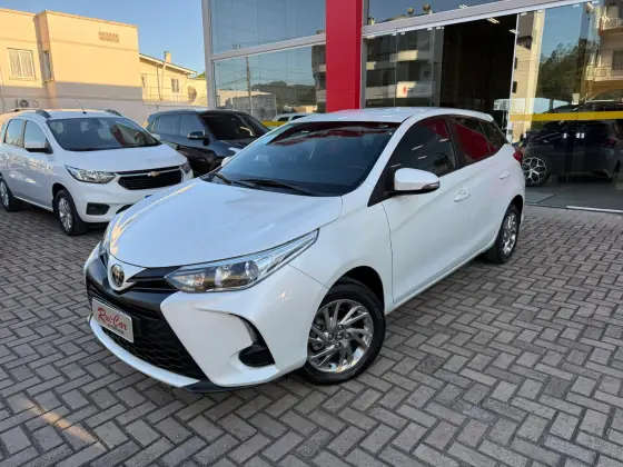 TOYOTA YARIS 1.5 16V FLEX XS CONNECT MULTIDRIVE