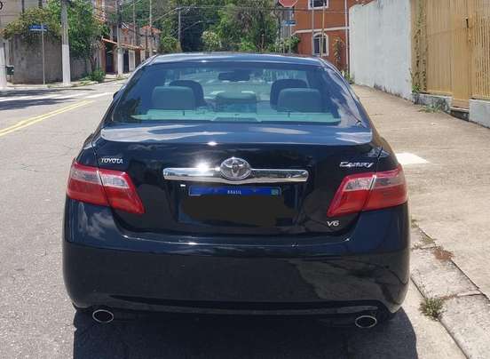 TOYOTA-CAMRY-2011