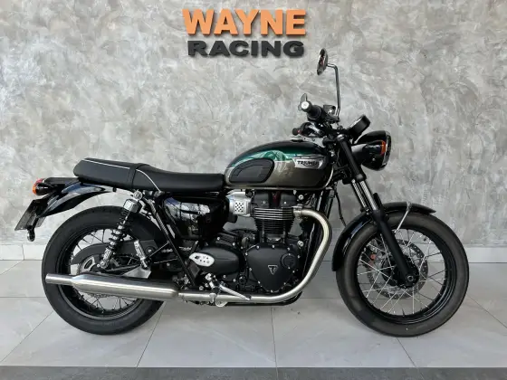 TRIUMPH BONNEVILLE T100 900 