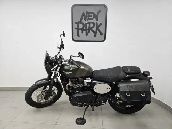 TRIUMPH STREET SCRAMBLER 