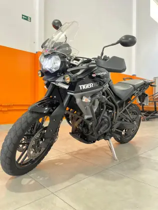 TRIUMPH TIGER 800 XR 