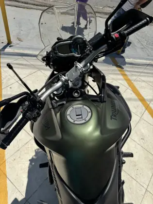 TRIUMPH TIGER 800XC 