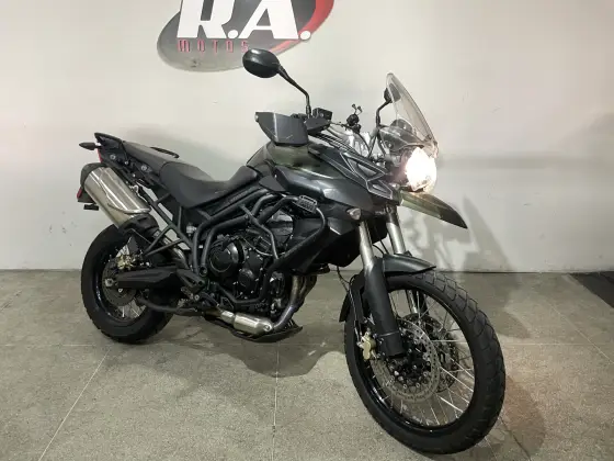 TRIUMPH TIGER 800XC 