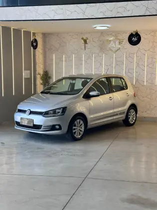 VOLKSWAGEN FOX 1.6 MSI TOTAL FLEX CONNECT 4P I-MOTION