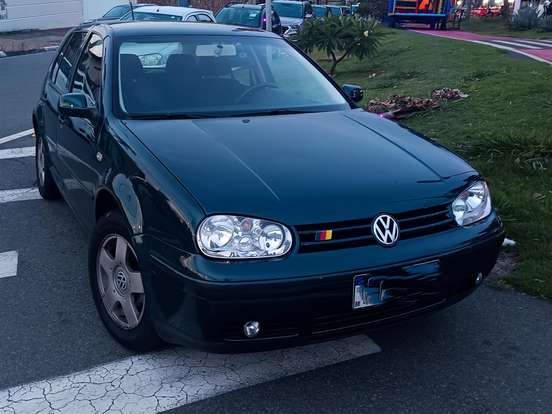 VOLKSWAGEN-GOLF-1.6 MI 8V GASOLINA 4P MANUAL VOLKSWAGEN-GOLF-2001
