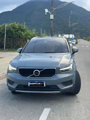 VOLVO XC40 2.0 T5 GASOLINA MOMENTUM AWD GEARTRONIC