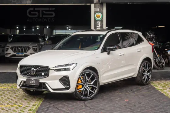 VOLVO XC60 2.0 T8 RECHARGE POLESTAR ENGINEERED AWD GEARTRONIC