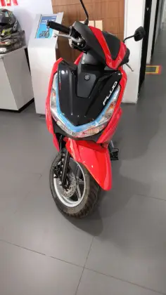 YAMAHA FLUO 125 HYBRID CONNECTED ABS YAMAHA FLUO 125 HYBRID CONNECTED ABS