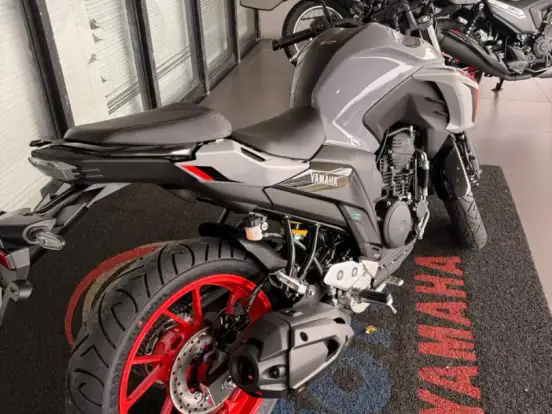 YAMAHA-FZ25 FAZER CONNECTED ABS YAMAHA-FZ25 FAZER CONNECTED ABS-2026