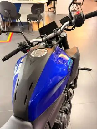YAMAHA-MT-07 CONNECTED ABS-2025