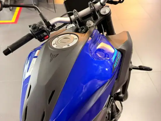 YAMAHA-MT-07 CONNECTED ABS YAMAHA-MT-07 CONNECTED ABS-2025