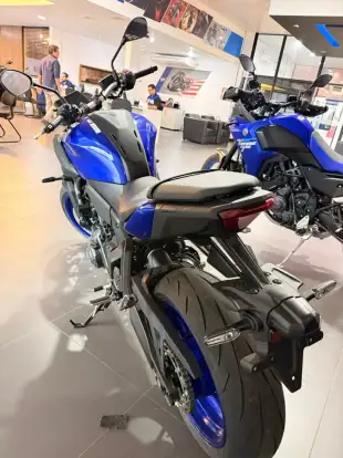 YAMAHA-MT-07 CONNECTED ABS-2025