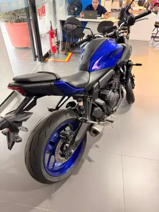 YAMAHA-MT-07 CONNECTED ABS-2025