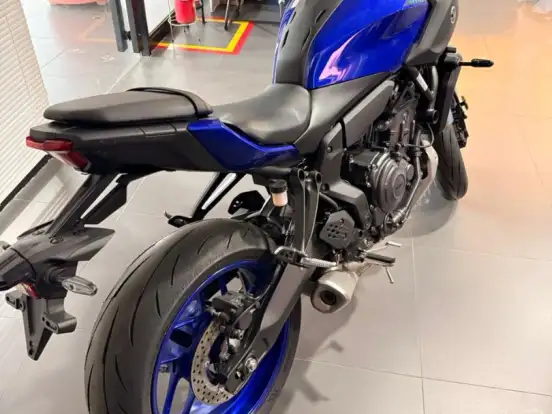 YAMAHA-MT-07 CONNECTED ABS YAMAHA-MT-07 CONNECTED ABS-2025
