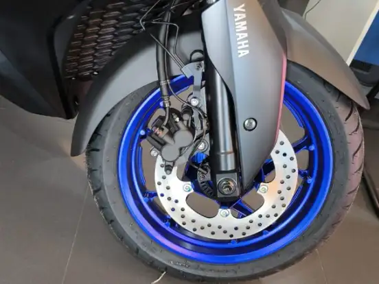 YAMAHA-XMAX 300 CONNECTED ABS YAMAHA-XMAX 300 CONNECTED ABS-2026