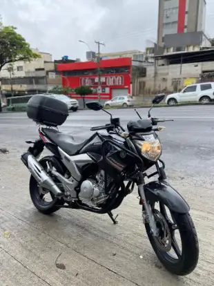 YAMAHA-YS 250 FAZER YAMAHA-YS 250 FAZER-2014