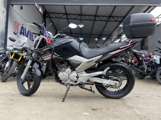 YAMAHA-YS 250 FAZER YAMAHA-YS 250 FAZER-2014